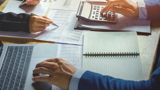 measuring-cost-of-paper-555x312